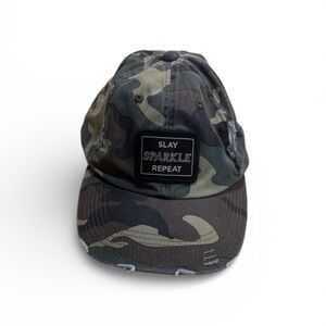 Love Monday women’s Distressed Camo baseball cap green/ black fits most